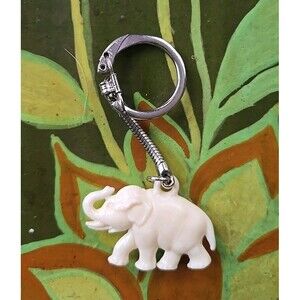Vintage Elephant Keychain Truck Up!